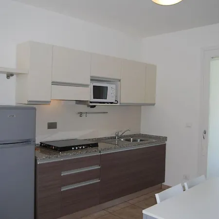 Bright With Swimming Pool And Solarium * Bibione