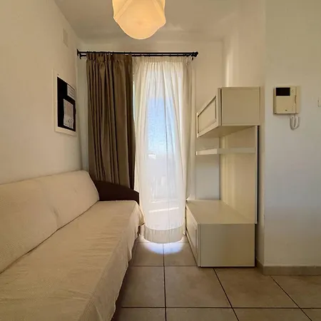 Bright With Swimming Pool And Solarium Appartement Bibione