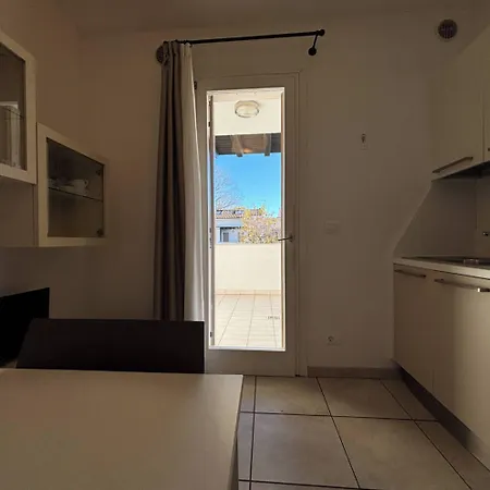 Apartament Bright With Swimming Pool And Solarium *
