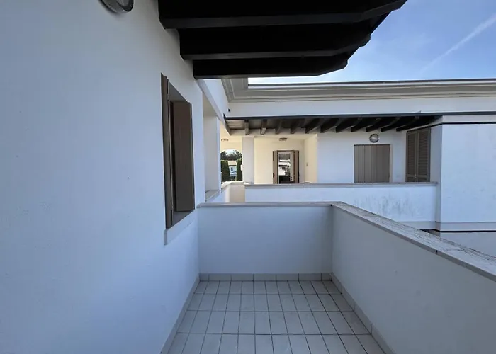 Bright With Swimming Pool And Solarium