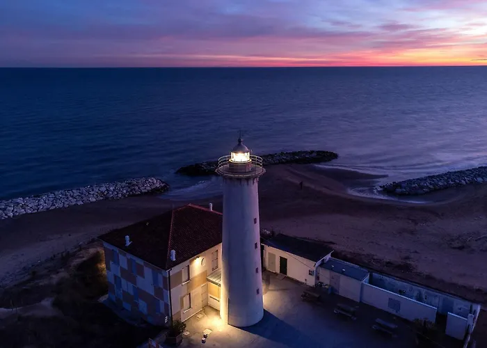 Bright With Swimming Pool And Solarium Appartement